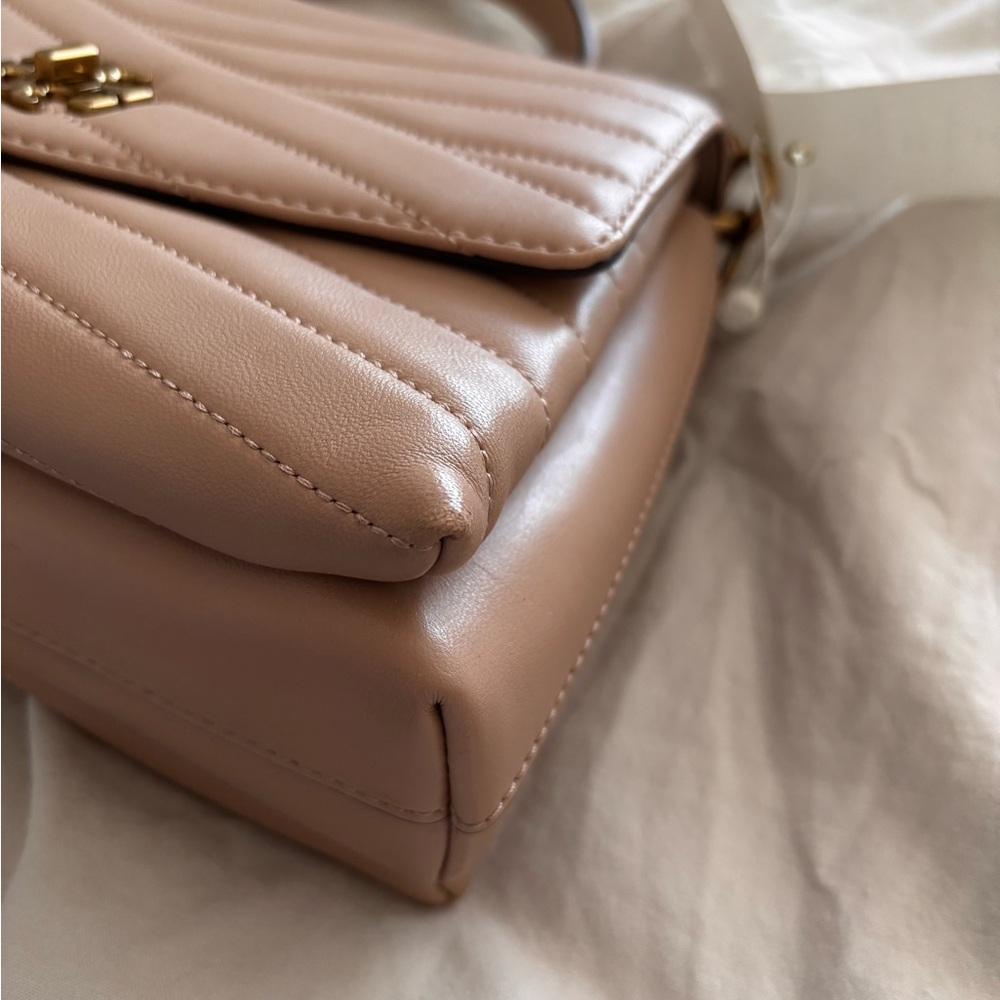 Tory Burch Blush Pink/ Tan with Gold Hardware Shoulder Bag with Chevron Quilting - Picture 2 of 6